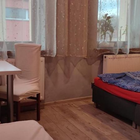 Noclegi Centrum 耶莱尼亚古拉 外观 照片
